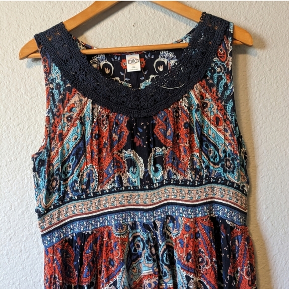 Bila Paisley Handkerchief Maxi Dress - Picture 3 of 9